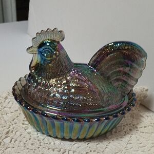 Mosser Titanium Rooster Hen On Nest Made For Rosso- Westmoreland